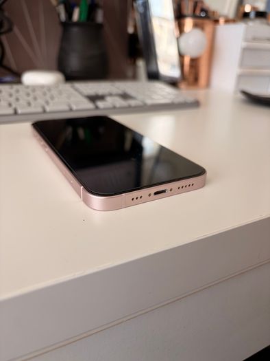 iPhone 13 128GB Unlocked