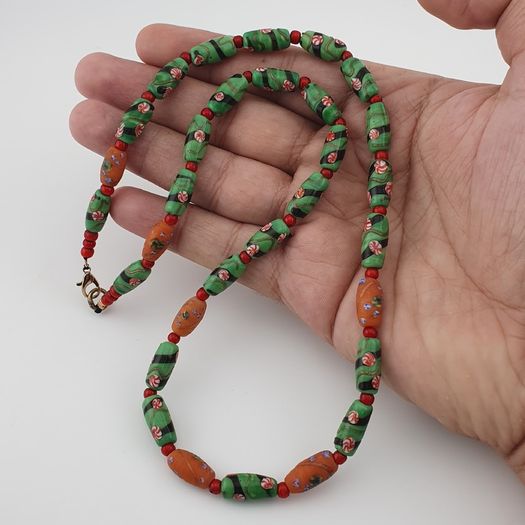 Antique Venetian Style Floral Parrot Green Glass Beads Necklace