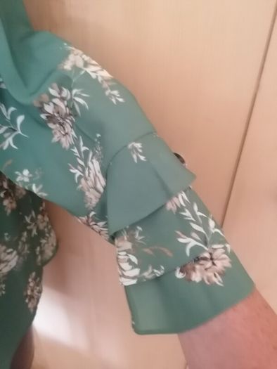 Women's Blouse NWOT SIZE 14