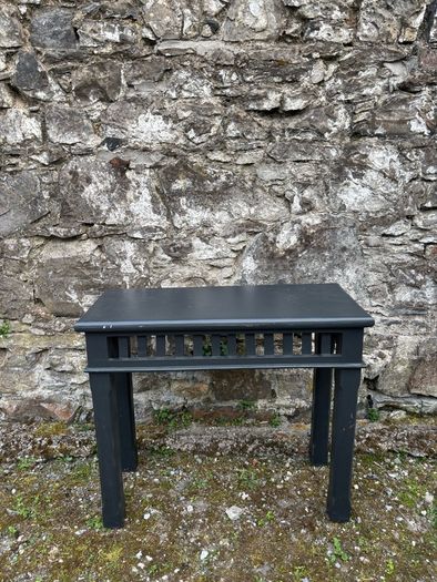 Console table/ Side table