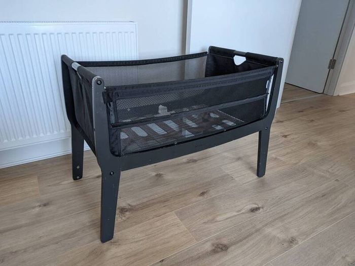 Bedside crib