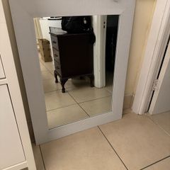 White mirror