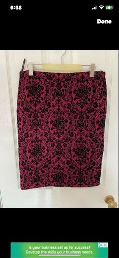 Ladies Skirt Size 16/18