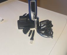 Razor / Grooming