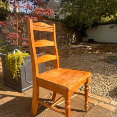 Solid Wood chairs x6