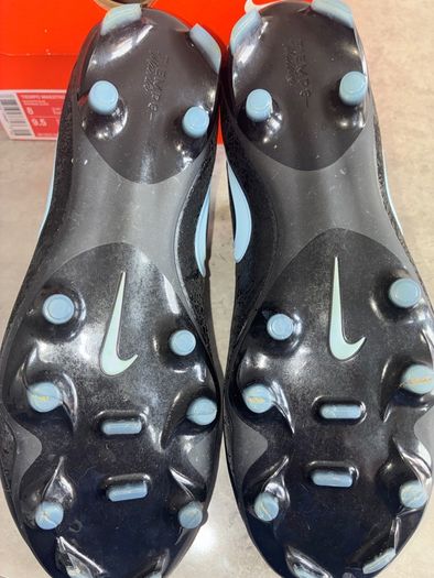 Nike Tiempo Maestro Academy FG UK size 7