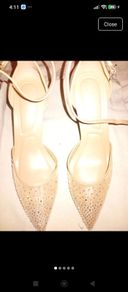 Size 7 Nude mesche Heels