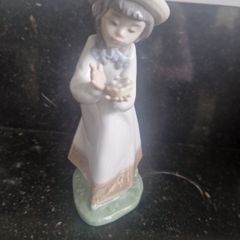 nao by lladro