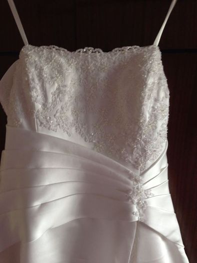 Wedding dress