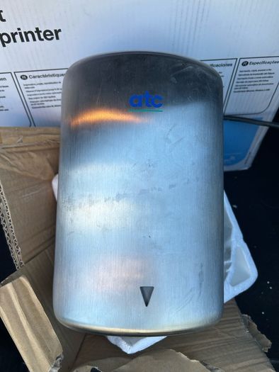 Warm air dryer