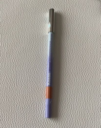 Kosas Hotliner Hyaluronic Acid Contouring Lip Liner shade Epic 0.5g