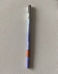 Kosas Hotliner Hyaluronic Acid Contouring Lip Liner shade Epic 0.5g