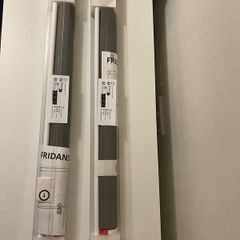 2 Block-out roller blinds (Grey)