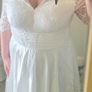 wedding dress Image 2