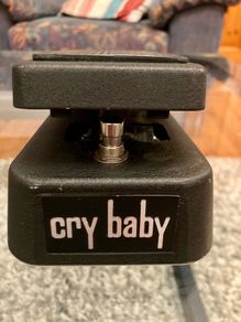 Jim Dunlop Cry Baby Wah Wah Guitar pedal