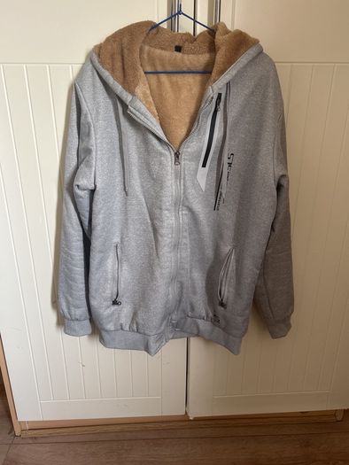 Men's sweatshirt
