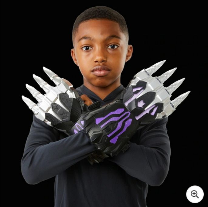 BRAND NEW Marvel Studios' Black Panther Legacy Collection Wakanda Battle FX Claws