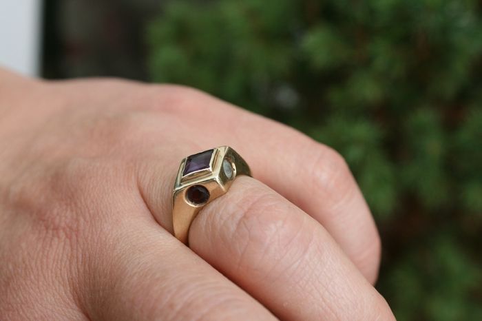 Vintage 375 Gold Ring  9 Carat Yellow Gold Ring 2,8g