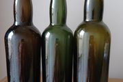 Lot of 3 vintage Guinness bottles