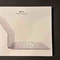 iPad Pro 13-inch M4 (2024 MAGIC KEYBOARD) British English WHITE Brand New Sealed 1 Year Warranty