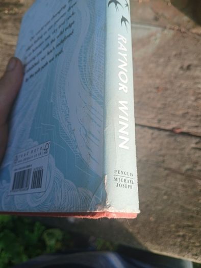 The Salt Path - Raynor Winn