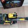 LEGO Technic Volvo EW160E Image 2