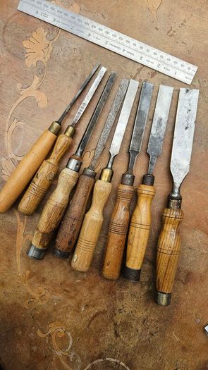 8 chisels