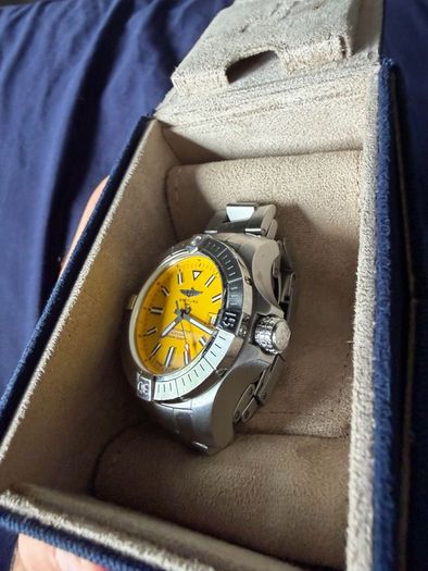 Breitling Avenger