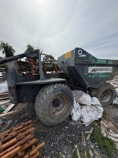 9 ton fire damaged dumper