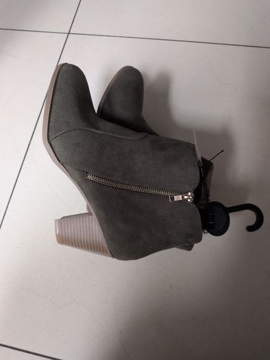 Primark Faux Suede Khaki  Green Ankle Boots.   B N.W.T.