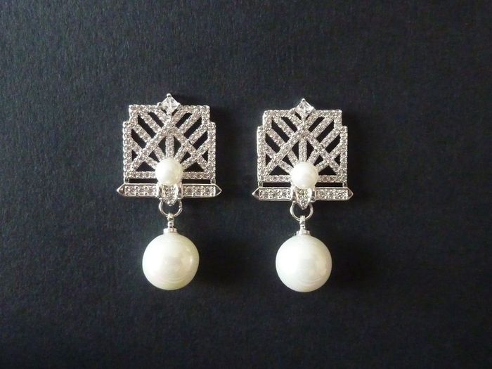 Art Deco Vintage Style Faux Pearl Silver Earrings