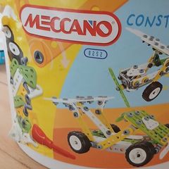 meccano read description