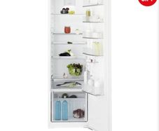Integrated fridge - full length -Electrolux