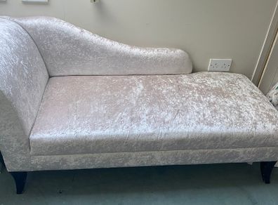 Lounge chair