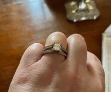 18 CT White Gold Engagement Ring