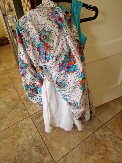Girls dress