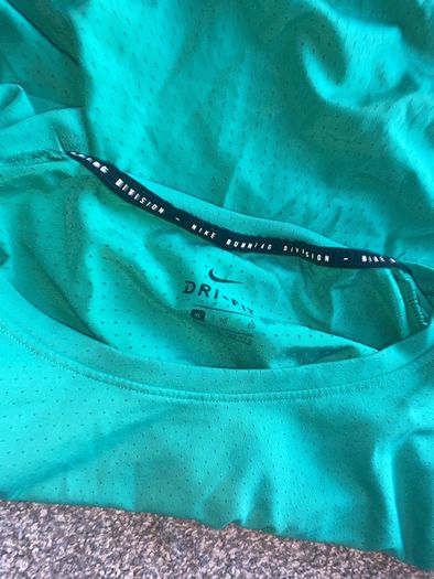 nike dry fit top