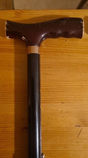 Walking Sticks. 1 X Classic Wood Walking Stick. And 1 X Metal Adjustable Walking Stick. Both In Good Condition.
