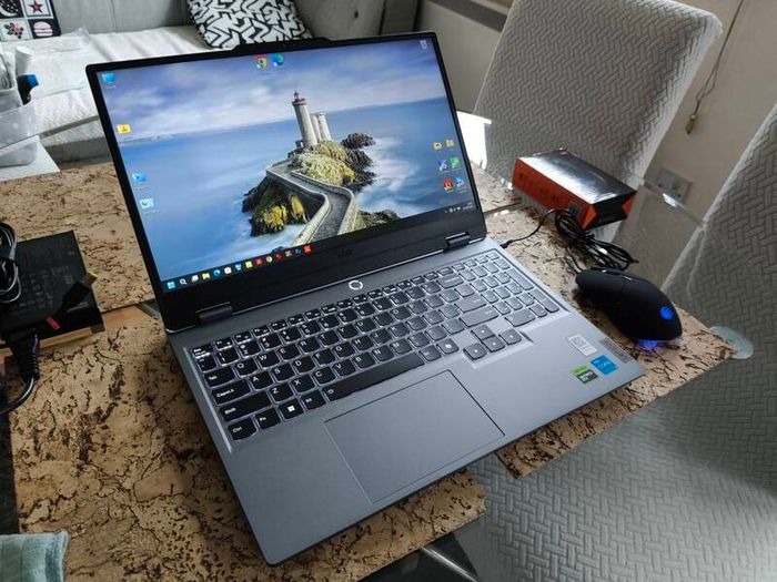 Gaming Laptop Lenovo Loq i5 12450HX 8/12 RTX3050 6gb 95w 16gb Ddr5 512GB Nvme 144hz Win11 Rgb