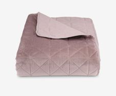 JYSK ENGBLOMME Bedspread and pillows