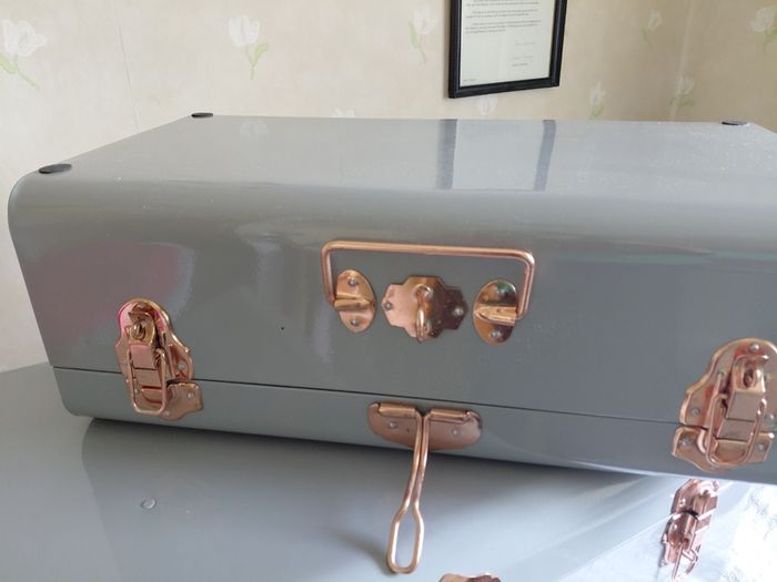 Suitcase storage