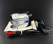 Sony DCR-DVD108 DVD Handycam Camcorder
