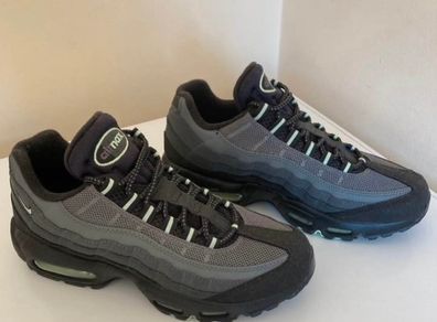 New without Tags Authentic Nike Air Max 95 Vapor Green Size 6