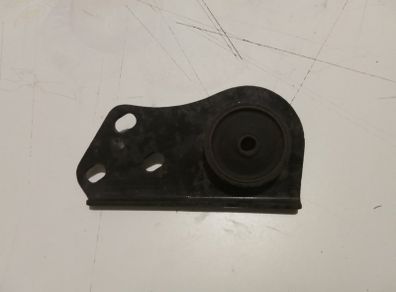 Alfa Romeo 75 Exhaust Bracket.