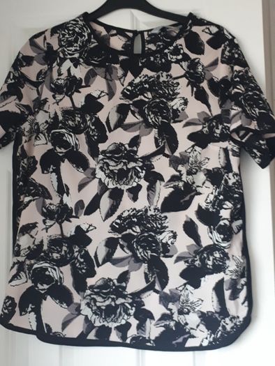 Top cream and black