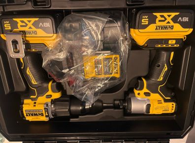 dewalt Twin drill kit DCK2029P2T