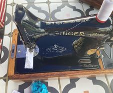 Antique singer 99 K sewing machine