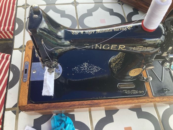 Antique singer sewing machine