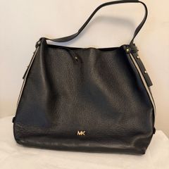 Authentic Michael Kors Leather Shoulder Bag Black