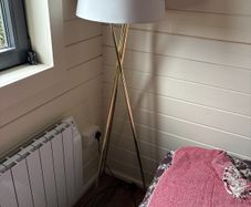 tripod floor lamp